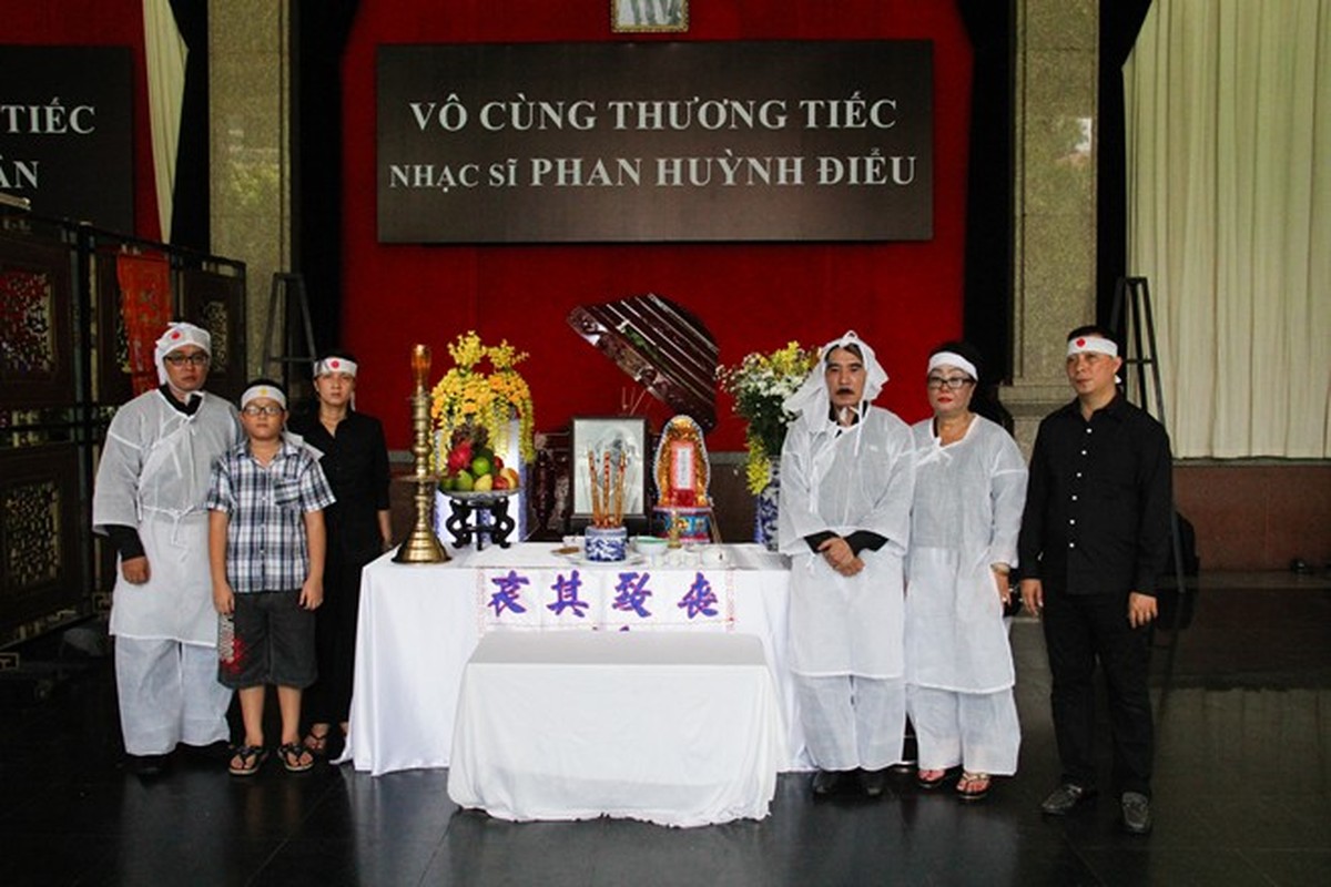 Nhac si Phan Huynh Dieu muon rai tro tren song Han-Hinh-6